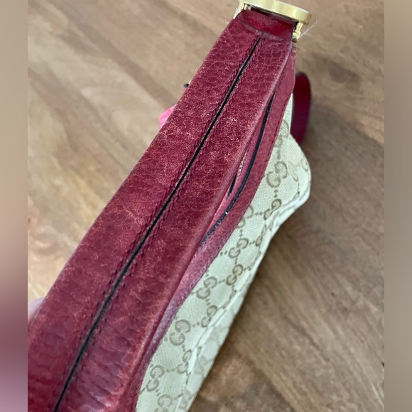 Gorgeous Red Classic Gucci Bag 👛 - Picture 8 of 15